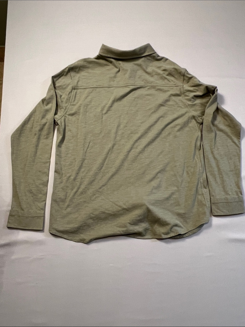 32 Degrees Men's Long-Sleeve Button-Down Shirt in Olive Green - Picture 10 of 10